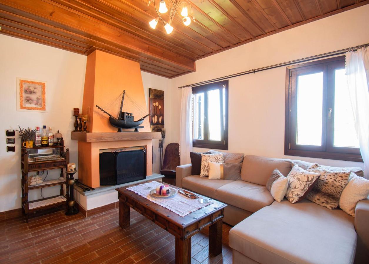 Traditional Guesthouse 4 Epoches ザゴラ エクステリア 写真