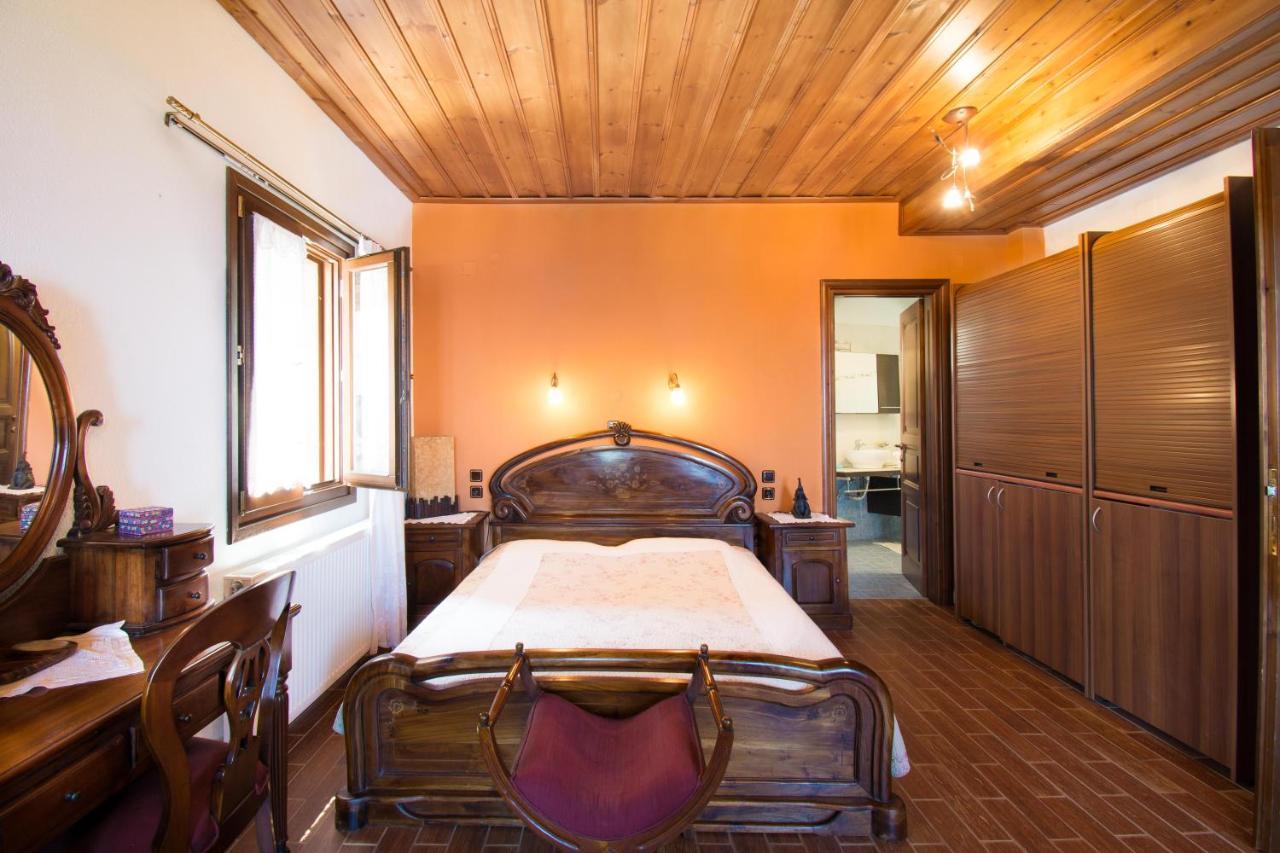 Traditional Guesthouse 4 Epoches ザゴラ エクステリア 写真