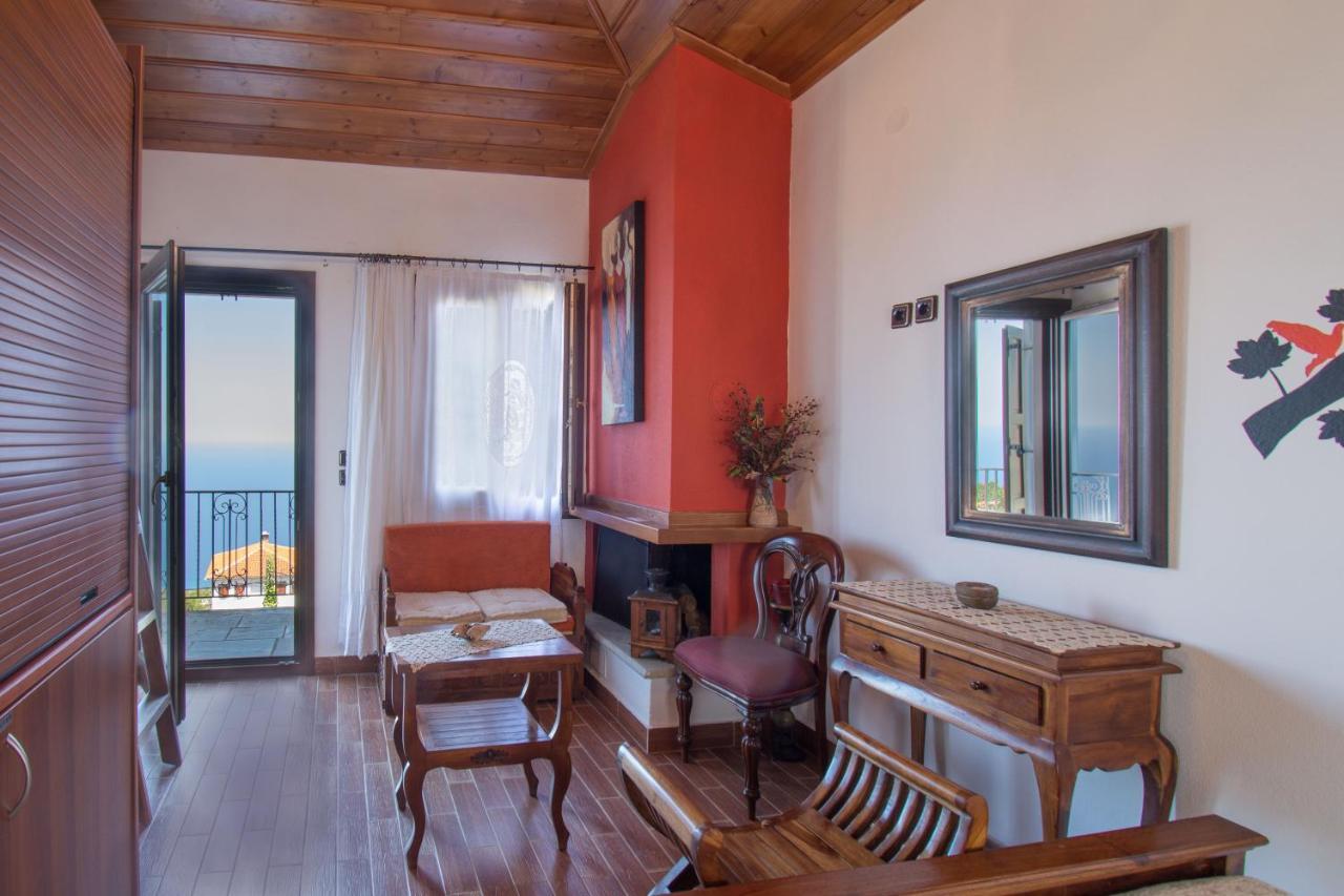 Traditional Guesthouse 4 Epoches ザゴラ エクステリア 写真